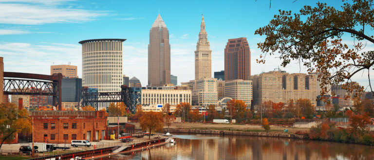 Photo of the Cleveland skyline in the fall