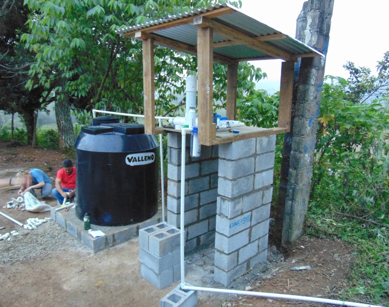 A photo of the water chlorinator built by the CWRU chapter of Engineers Without Borders