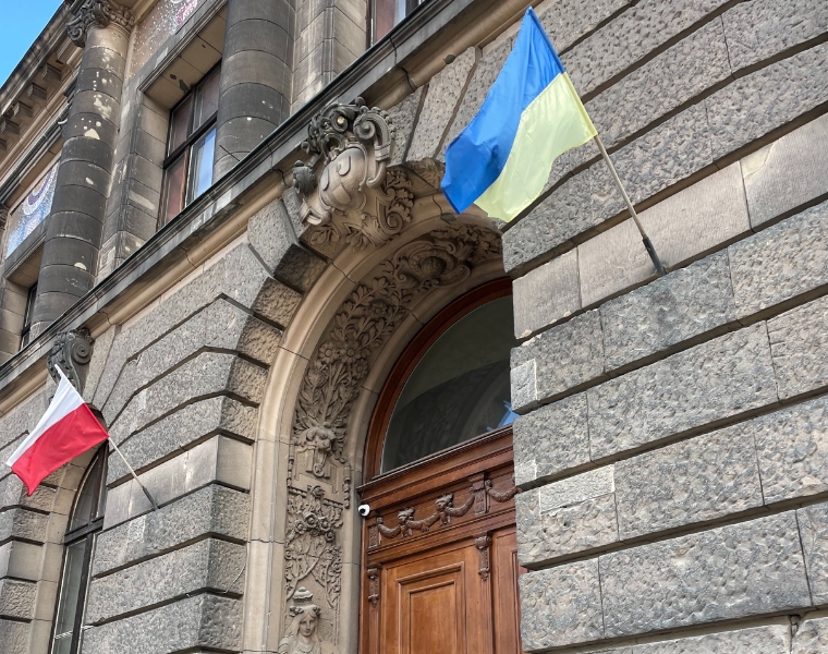 Photo of a Polish building with the Polish and Ukranian flags