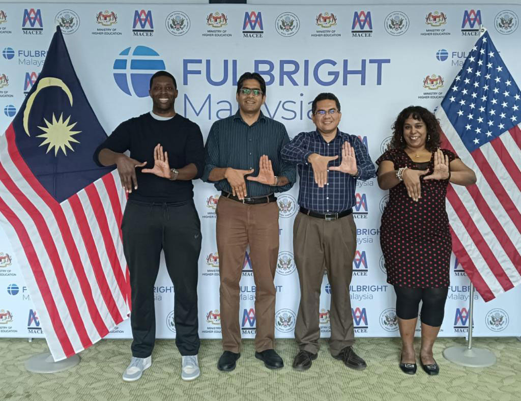 Photo of Satish Viswanath and other participants of the Fulbright program in Malaysia