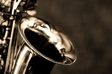 Close-up photo of an alto saxophone