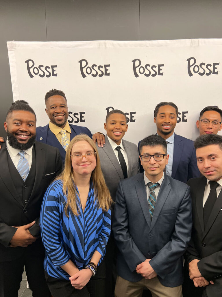 Group photo of the Posse Foundation veterans scholars