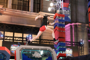 Photo of Karen Potts competing on "American Ninja Warrior"