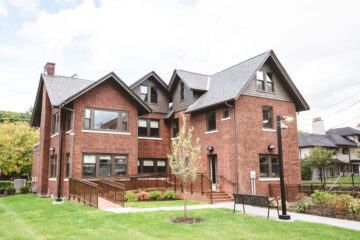 Photo of the exterior of the back side of the Wade Park Community Center